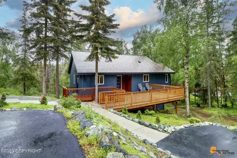21337 River Park Dr, Eagle River, AK 99577 photo 2
