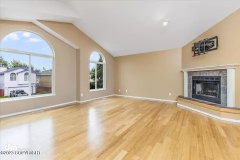 1945 Terrebonne Loop, Anchorage, AK 99502 photo 3
