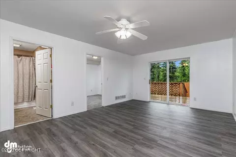 1945 Terrebonne Loop, Anchorage, AK 99502 photo 9