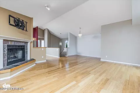 1945 Terrebonne Loop, Anchorage, AK 99502 photo 5