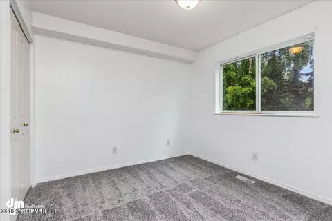 1945 Terrebonne Loop, Anchorage, AK 99502 photo 15