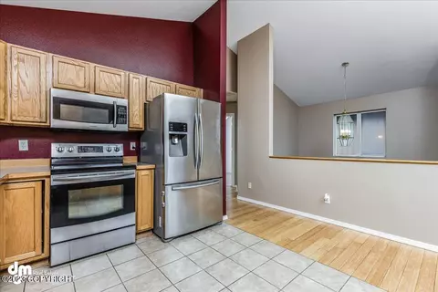 1945 Terrebonne Loop, Anchorage, AK 99502 photo 8