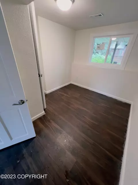 3840 E 72nd Ave, Anchorage, AK 99507 photo 7