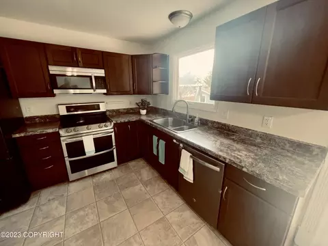 3840 E 72nd Ave, Anchorage, AK 99507 photo 16