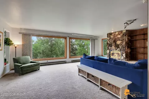 10710 E Tree Dr, Anchorage, AK 99507