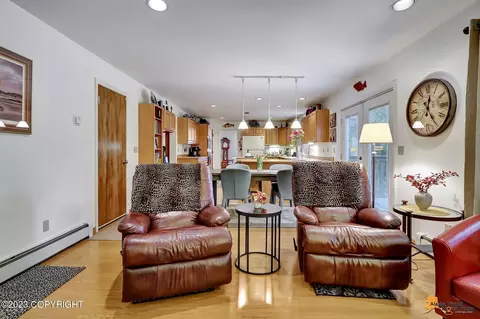 4832 Hunter Dr, Anchorage, AK 99502 photo 19