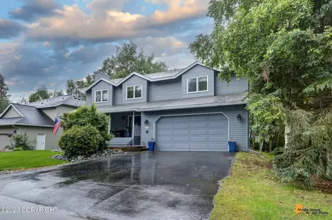 4832 Hunter Dr, Anchorage, AK 99502 photo 2