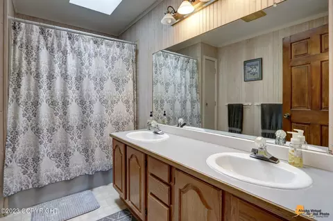 4832 Hunter Dr, Anchorage, AK 99502 photo 42