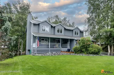 4832 Hunter Dr, Anchorage, AK 99502 photo 4
