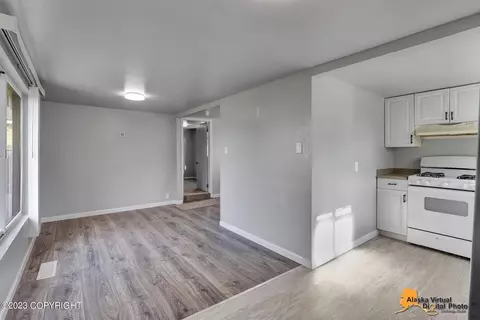 217 N Klevin St, Anchorage, AK 99508