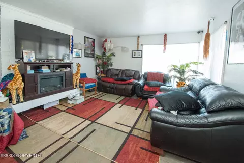 3624 Debarr Rd, Anchorage, AK 99508 photo 8