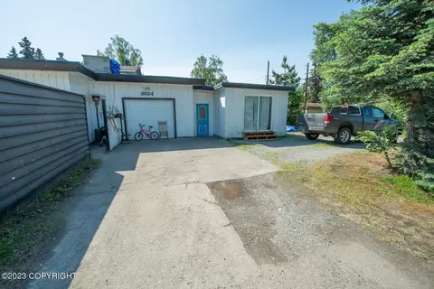 3624 Debarr Rd, Anchorage, AK 99508 photo 4