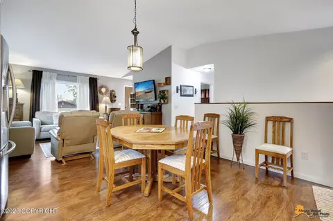 6339 E 8th Ave, Anchorage, AK 99504 photo 8