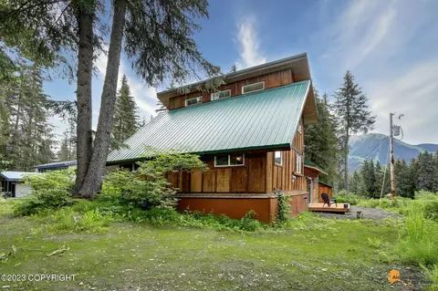 120 Bursiel Cir, Girdwood, AK 99587
