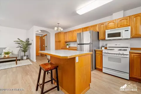 5553 Alora Loop # 16, Anchorage, AK 99504