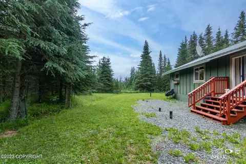 17781 Crab Man Rd, Ninilchik, AK 99639