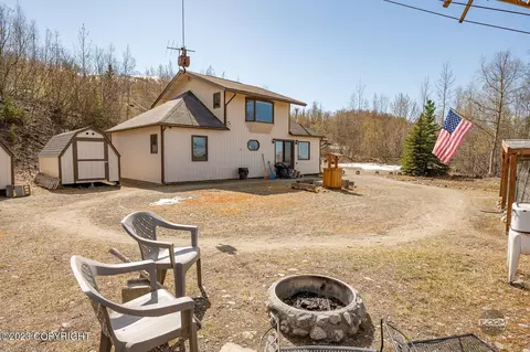 21725 Robin Dr, Chugiak, AK 99567 photo 5