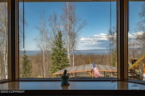21725 Robin Dr, Chugiak, AK 99567 photo 2