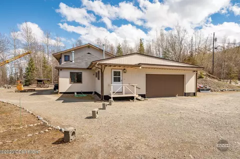 21725 Robin Dr, Chugiak, AK 99567 photo 4