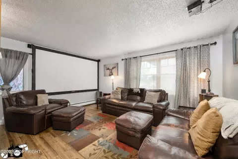6329 E 32nd Ave, Anchorage, AK 99504 photo 8
