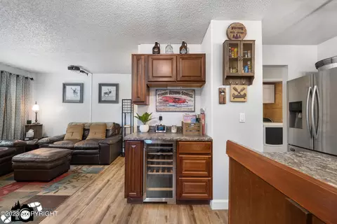 6329 E 32nd Ave, Anchorage, AK 99504 photo 10