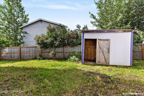 7964 Moose Run Cir, Anchorage, AK 99507 photo 18