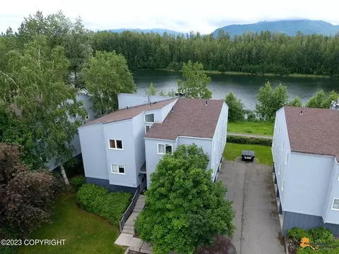1929 Beaver Pl # B-2, Anchorage, AK 99504