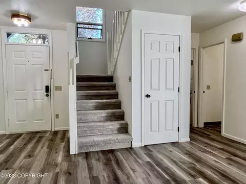 6556 Cimarron Cir, Anchorage, AK 99504 photo 20
