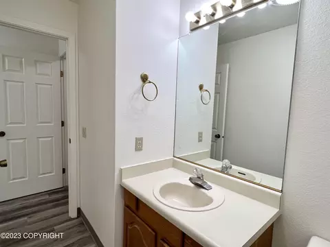 6556 Cimarron Cir, Anchorage, AK 99504 photo 19