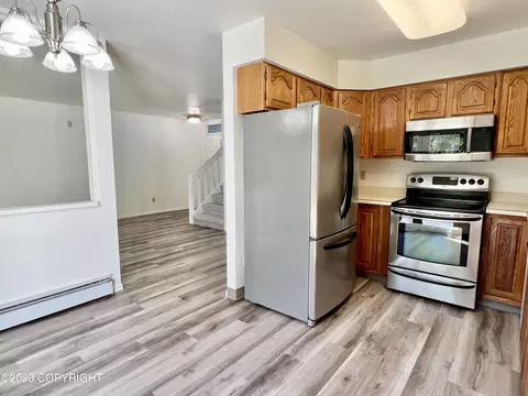 6556 Cimarron Cir, Anchorage, AK 99504 photo 13