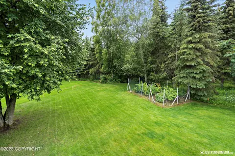 3540 Fordham Dr, Anchorage, AK 99508 photo 10