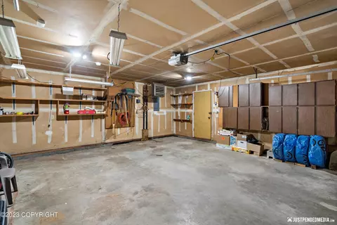 3540 Fordham Dr, Anchorage, AK 99508 photo 40