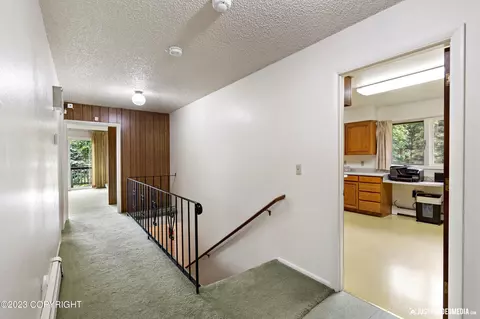 3540 Fordham Dr, Anchorage, AK 99508 photo 22