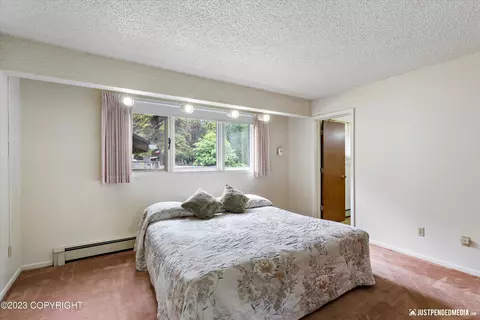 3540 Fordham Dr, Anchorage, AK 99508 photo 23