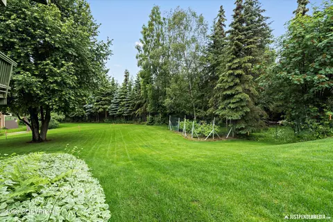 3540 Fordham Dr, Anchorage, AK 99508 photo 11