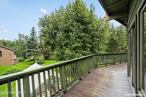 3540 Fordham Dr, Anchorage, AK 99508 photo 9