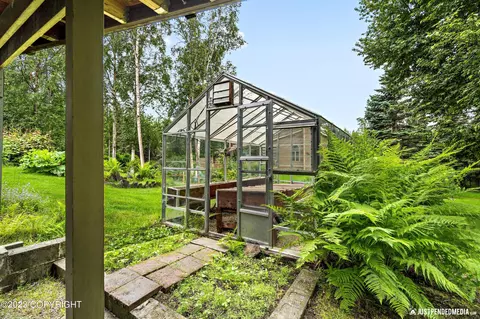3540 Fordham Dr, Anchorage, AK 99508 photo 41