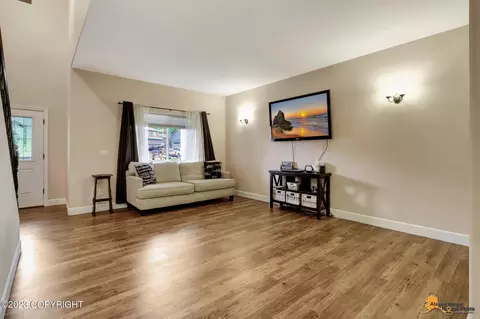 13044 Rosser Dr, Eagle River, AK 99577 photo 9
