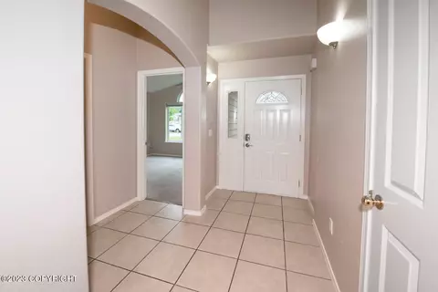 2869 Morgan Loop, Anchorage, AK 99516 photo 5