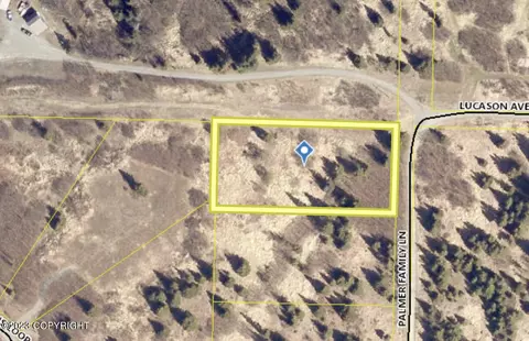 17021 Palmer Family Ln, Ninilchik, AK 99639