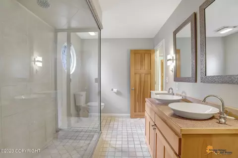 6900 E 16th Ave, Anchorage, AK 99504 photo 29