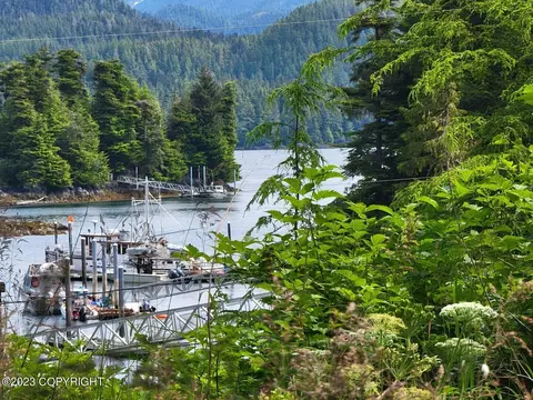 100 Yakobi Way, Sitka, AK 99835