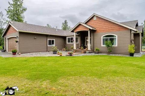 1433 N Barbi Dr, Wasilla, AK 99623