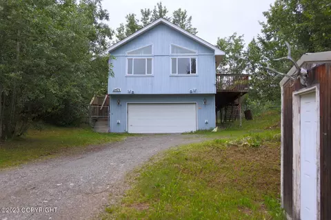 2471 W Trapline Dr, Wasilla, AK 99654