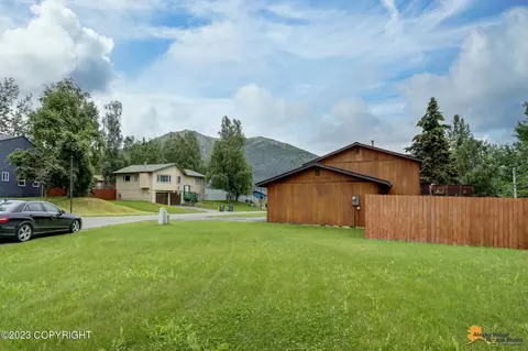 9816 St Lawrence Cir, Eagle River, AK 99577 photo 32
