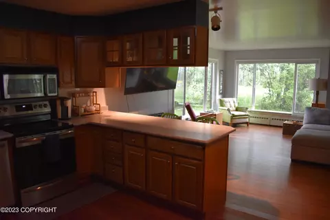 140 Eagle St # 106, Anchorage, AK 99501 photo 4