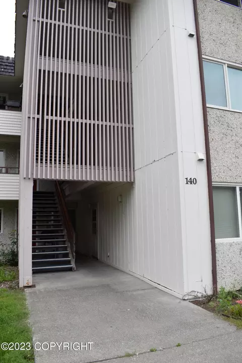 140 Eagle St # 106, Anchorage, AK 99501 photo 2