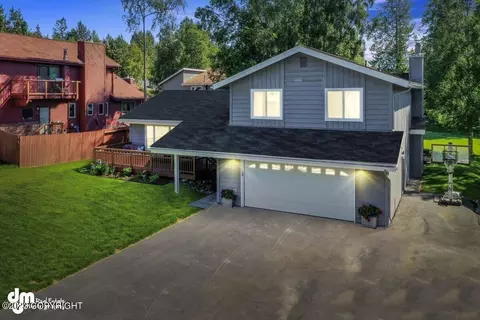 12431 Clippership Dr, Anchorage, AK 99515