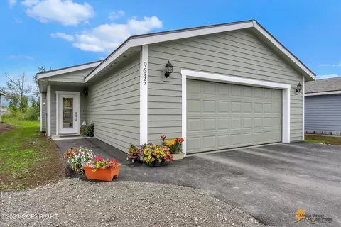 9645 E Forest Grove Cir, Palmer, AK 99645