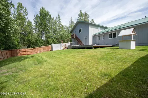 22568 Centurion Dr, Chugiak, AK 99567 photo 5